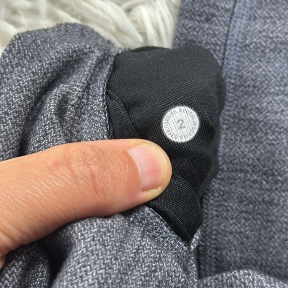 Lululemon Align Pant II 25" Mini Heathered Herringbone Heathered Black White / B - Picture 4 of 5